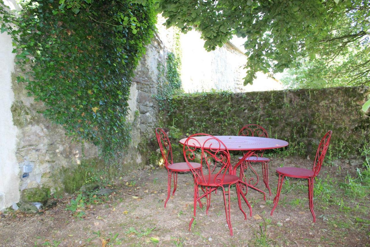 Holiday home Les De La Landriere A 3 Min Du Puy Du Fou Saint-Malo-du-Bois